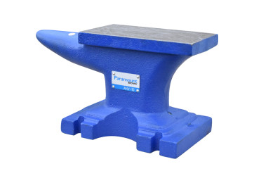 CAST IRON ANVIL - 10KG